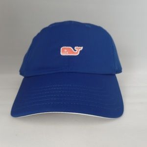 Vineyard Vines Logo Performance Logo Golf Hat
